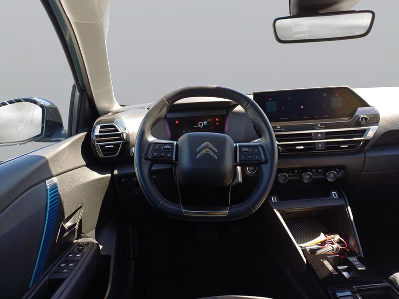 Citroen C4 e-C4 136 PS Shine — photo 14