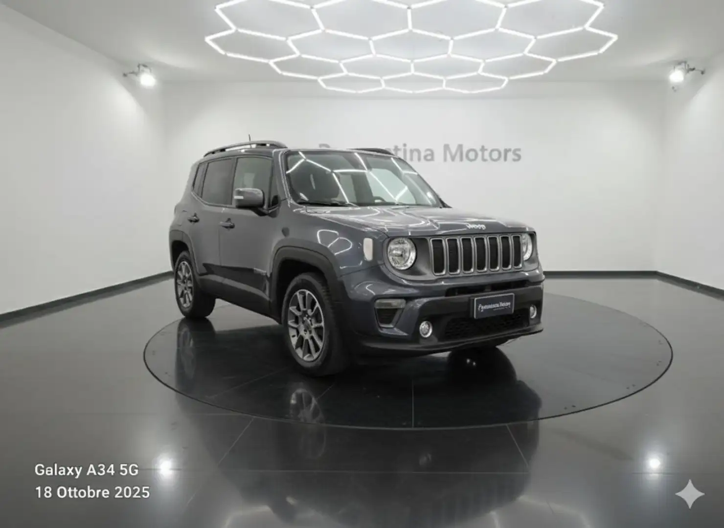 Jeep Renegade 1.5 Turbo T4 MHEV Limited Gris - 1