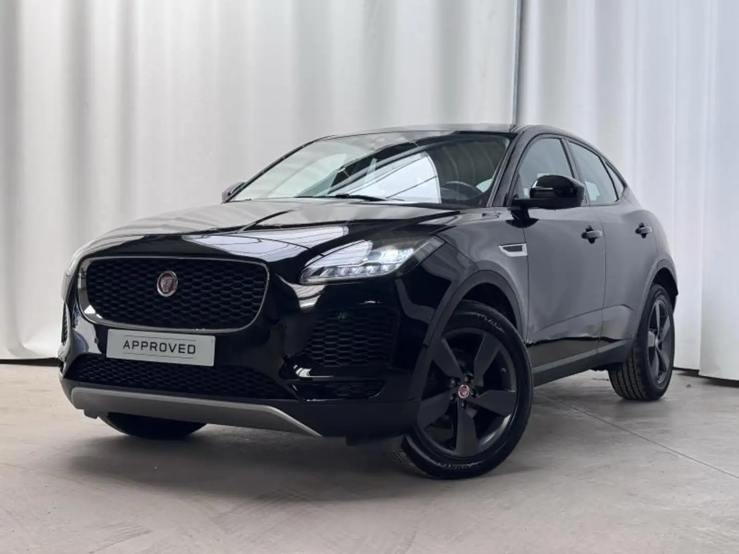 Jaguar E-Pace S Černá - 1