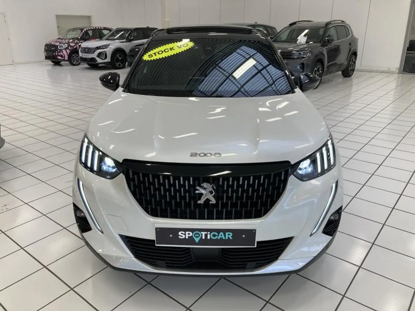 Peugeot 2008 II GT Bílá - 2