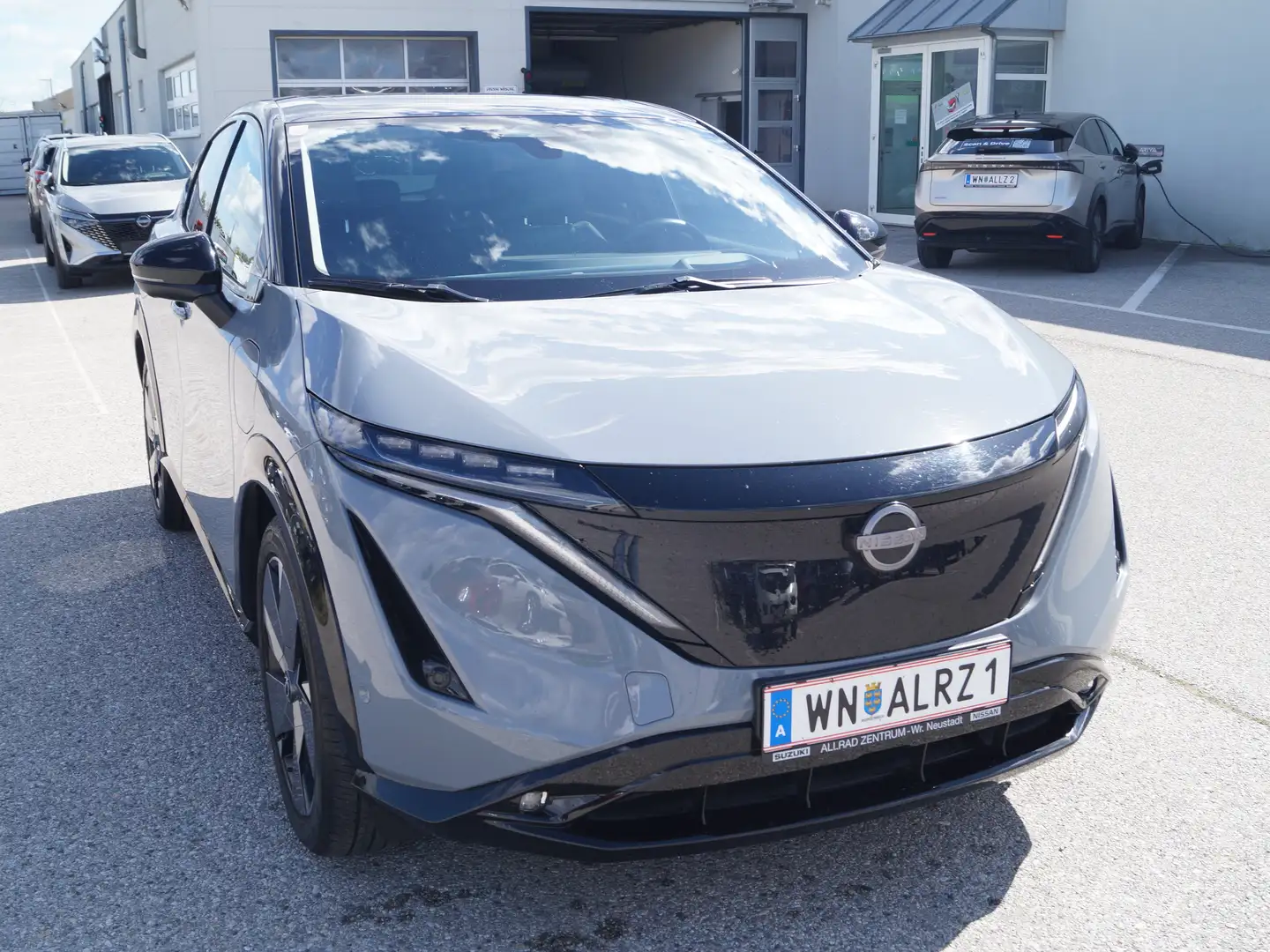 Nissan Ariya Evolve 394 PS Allrad Gris - 2