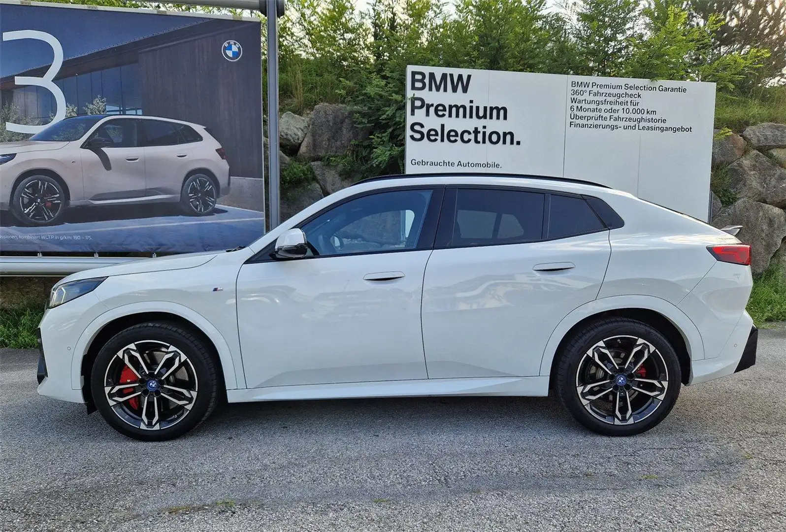 BMW iX2 xDrive30 Weiß - 2