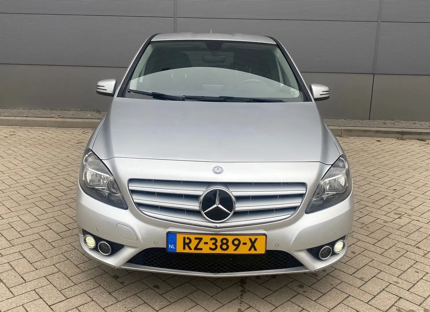 Mercedes-Benz B 180 B 180 Prestige Zilver - 2