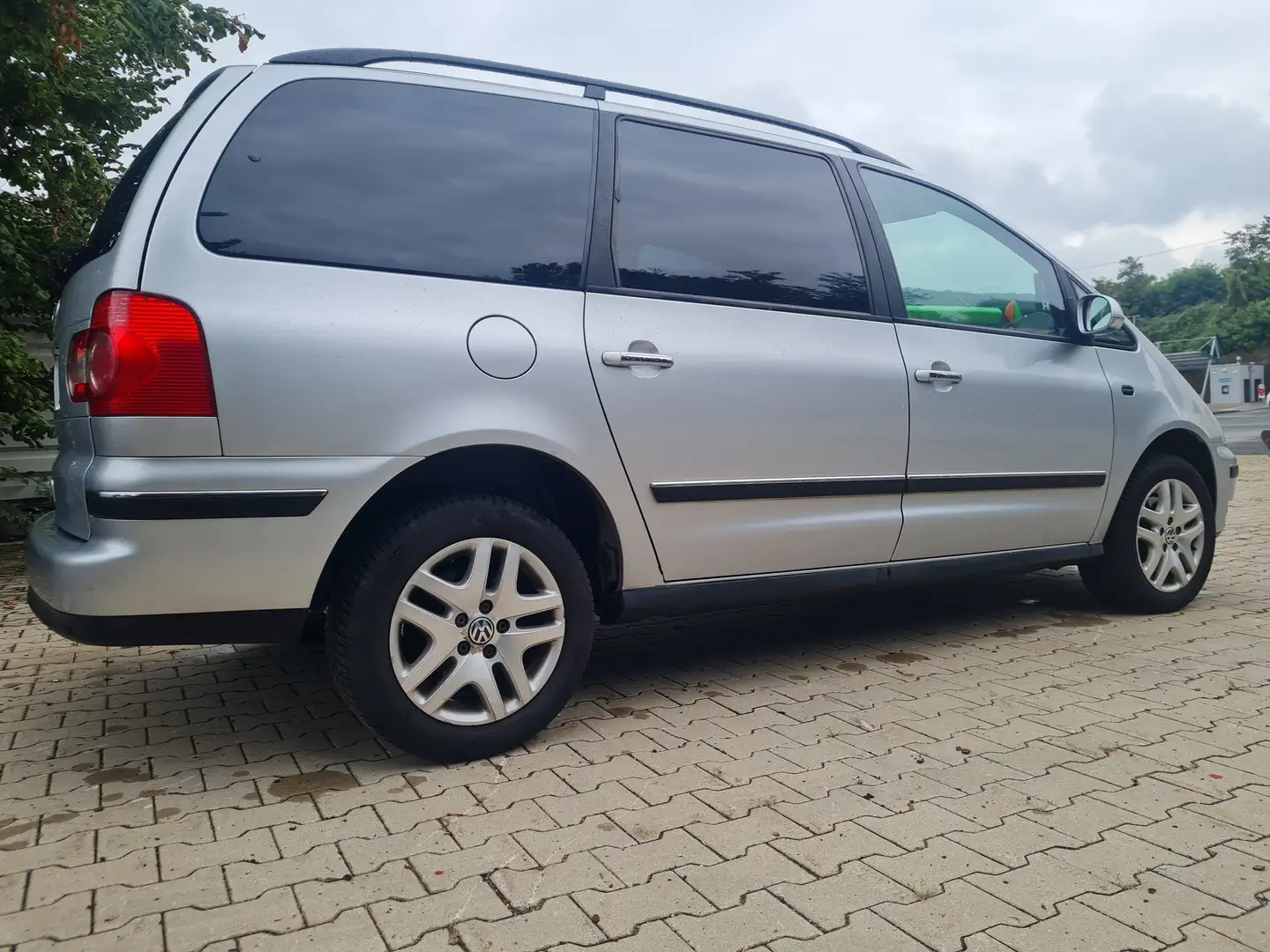 Volkswagen Sharan TDI, 7 Sitze, Tüv Neu, Ahk, Navi, Tempomat, Alu Silber - 1