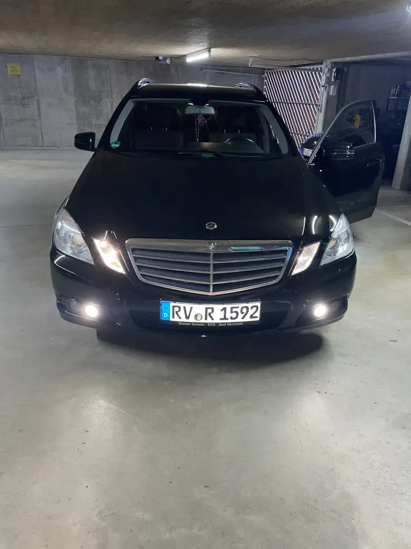 Mercedes-Benz E 220 T CDI DPF BlueEFFICIENCY Automatik - 1
