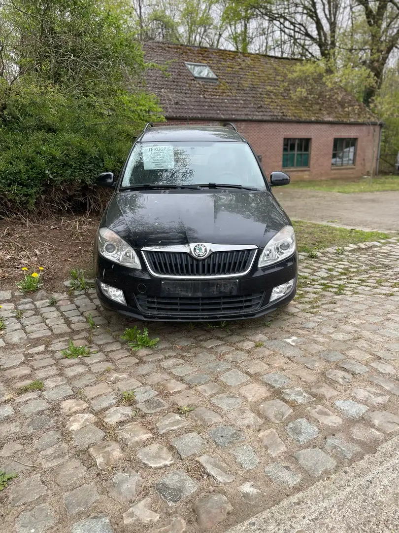 Skoda Roomster 1.2 12V HTP PLUS EDITION - 1
