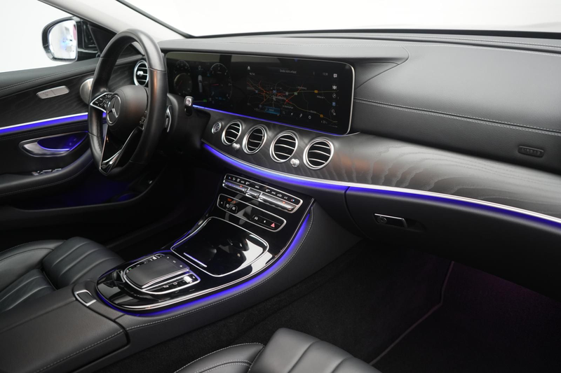 Mercedes-Benz E 300 d 4Matic T Exclusive Leder/Distronic/Kamer — photo 7