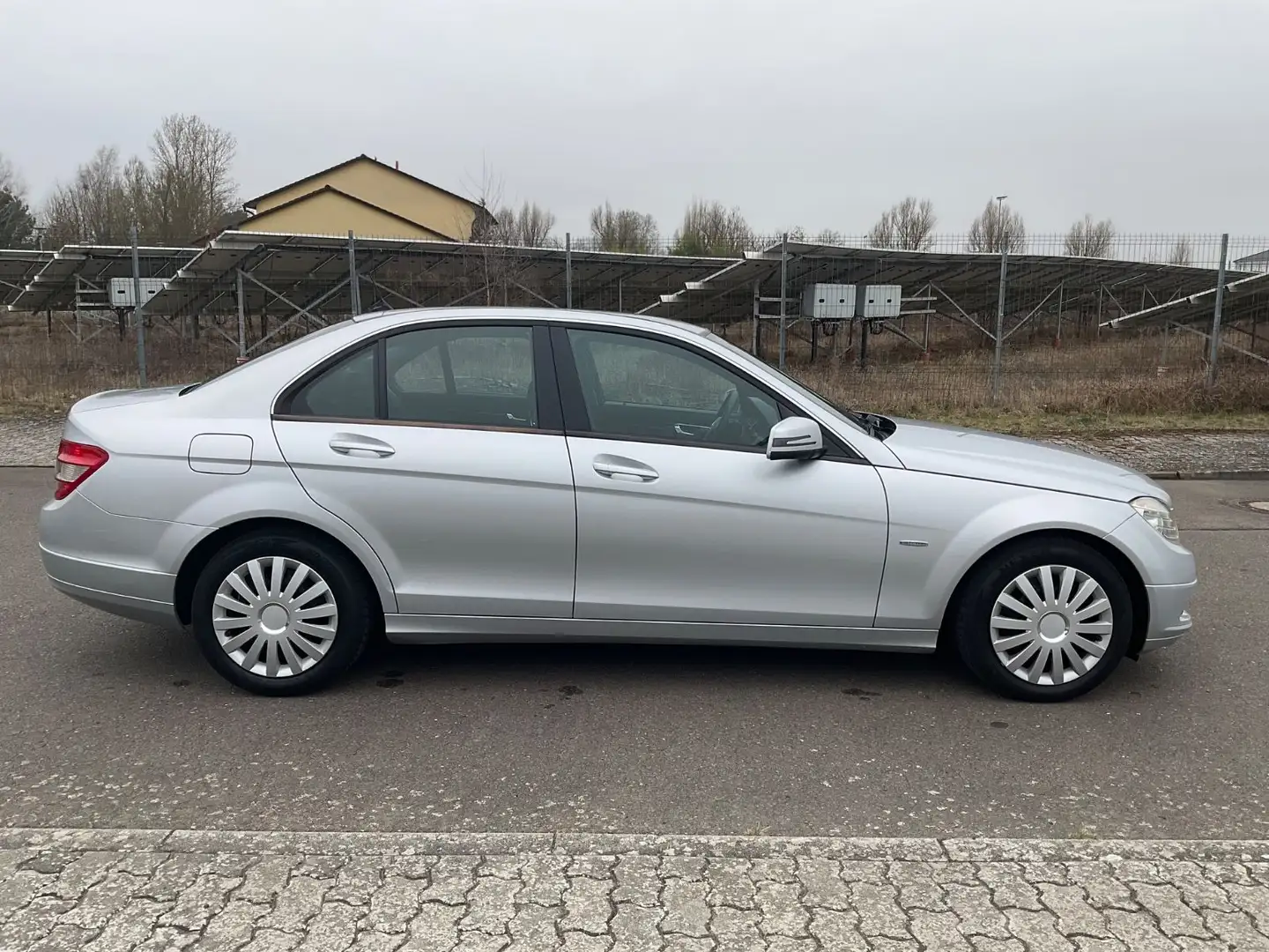 Mercedes-Benz C 200 C -Klasse Lim. C 200 CDI BlueEfficiency Argento - 1