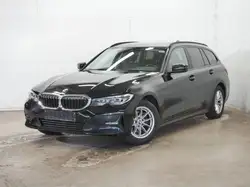 Bmw 318 d Touring ° Leder ° Virt.Cockpit ° StHzg