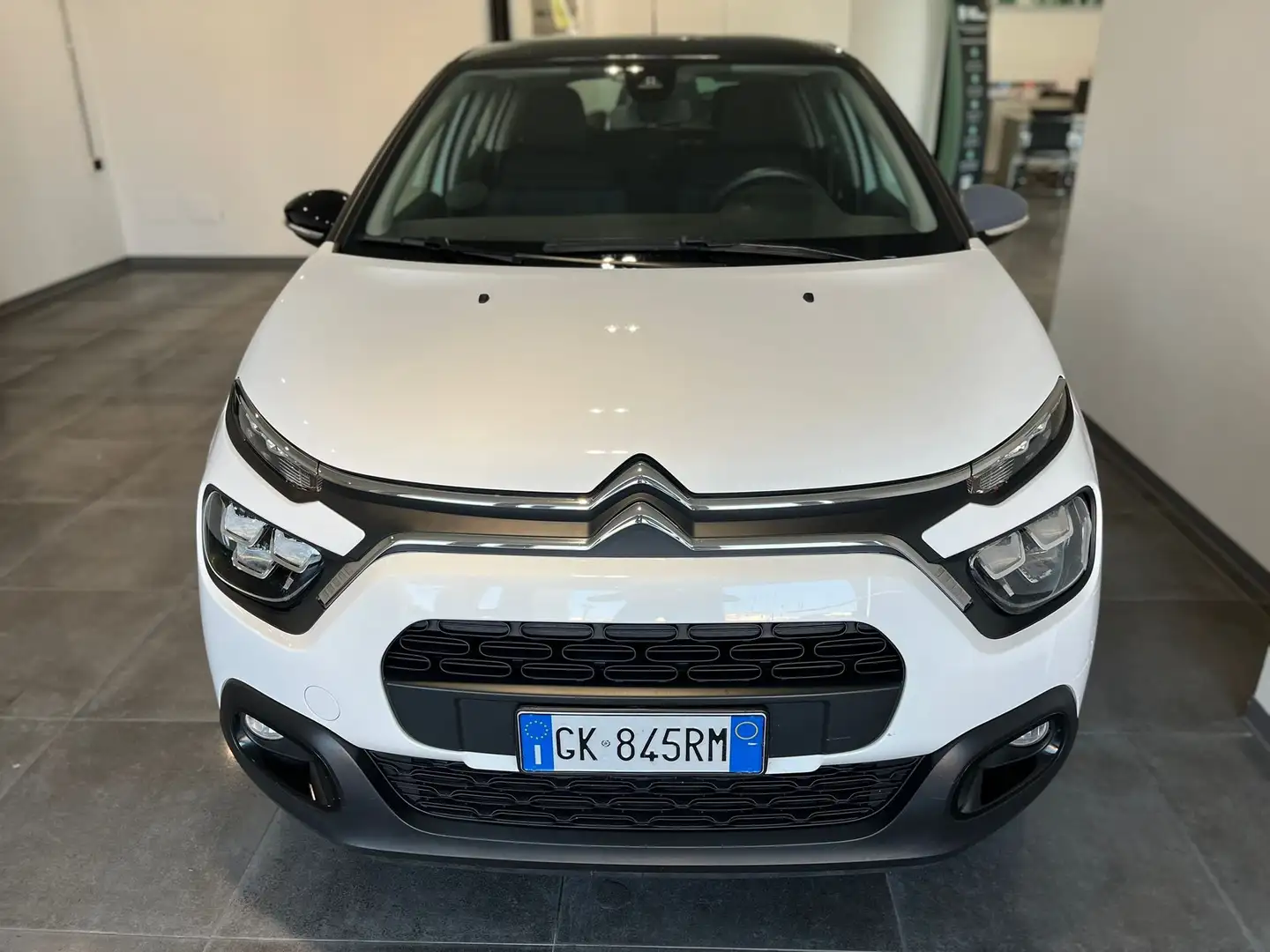 Citroen C3 C3 III 2017 1.2 puretech Feel Pack s White - 2