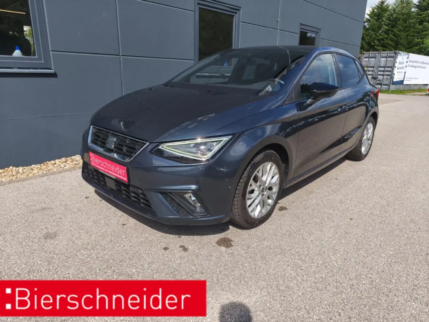SEAT Ibiza 1.0 TSI DSG FR KAMERA NAVI LED Grau - 2