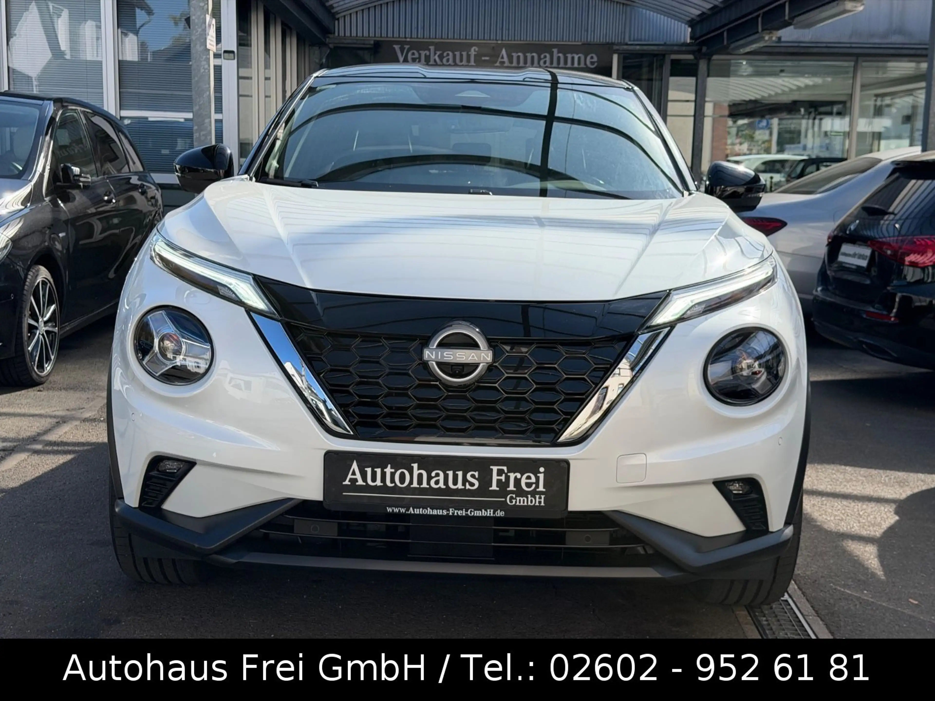 Nissan Juke Hybrid TEKNA*BOSE*2.HAND*GARANTIE*LHEIZBAR* — photo 4