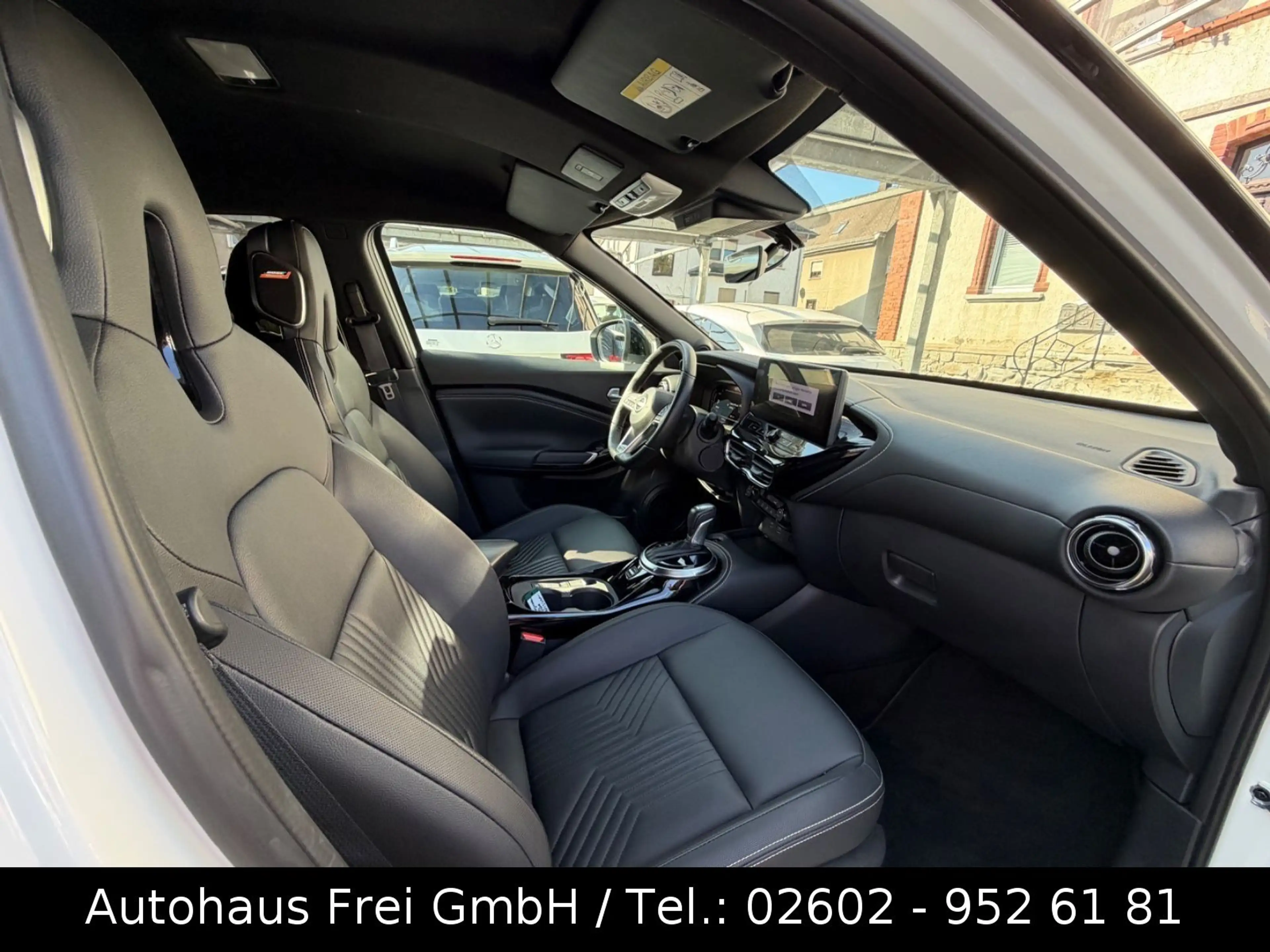 Nissan Juke Hybrid TEKNA*BOSE*2.HAND*GARANTIE*LHEIZBAR* — photo 13
