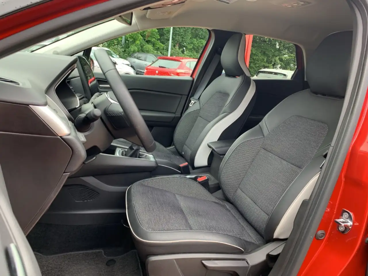 Renault Captur 1.3 TCe 140 Techno Fast Track KAMERA+NAVI, миниатюра 9