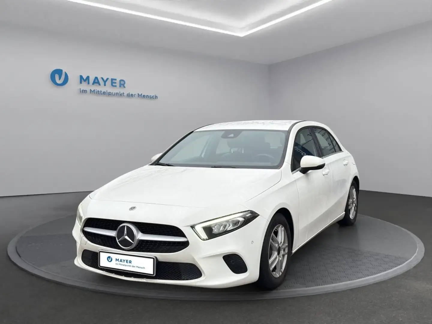 Mercedes-Benz A 180 d Style Line Weiß - 1