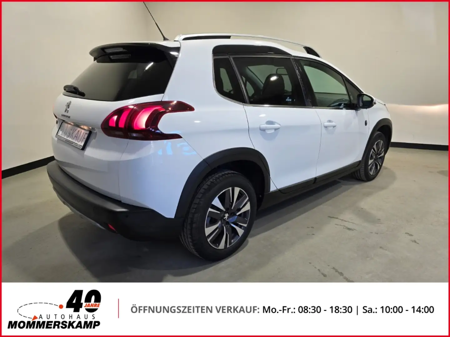 Peugeot 2008 Crossway 1.2 PureTech 110+Automatik+SitzHZG+Kamera Weiß - 2