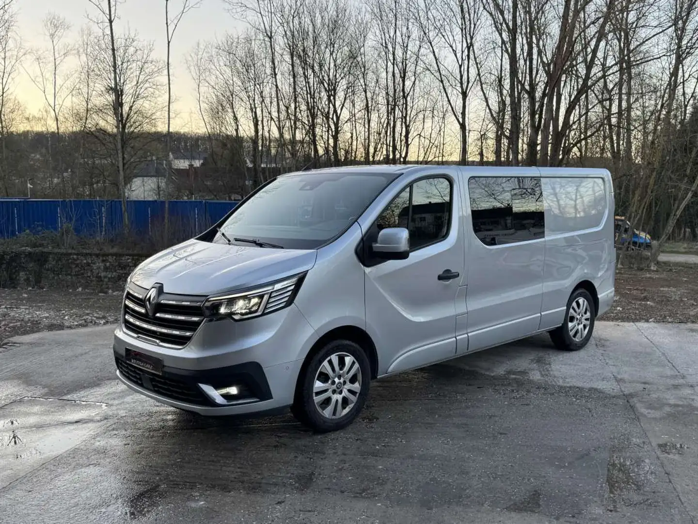 Renault Trafic Grand Confort L2/H1 Energy Blue DCI170 EDC Gris - 2