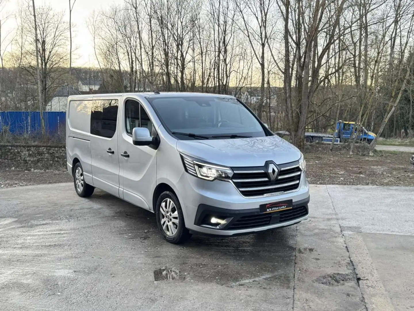 Renault Trafic Grand Confort L2/H1 Energy Blue DCI170 EDC Gris - 1
