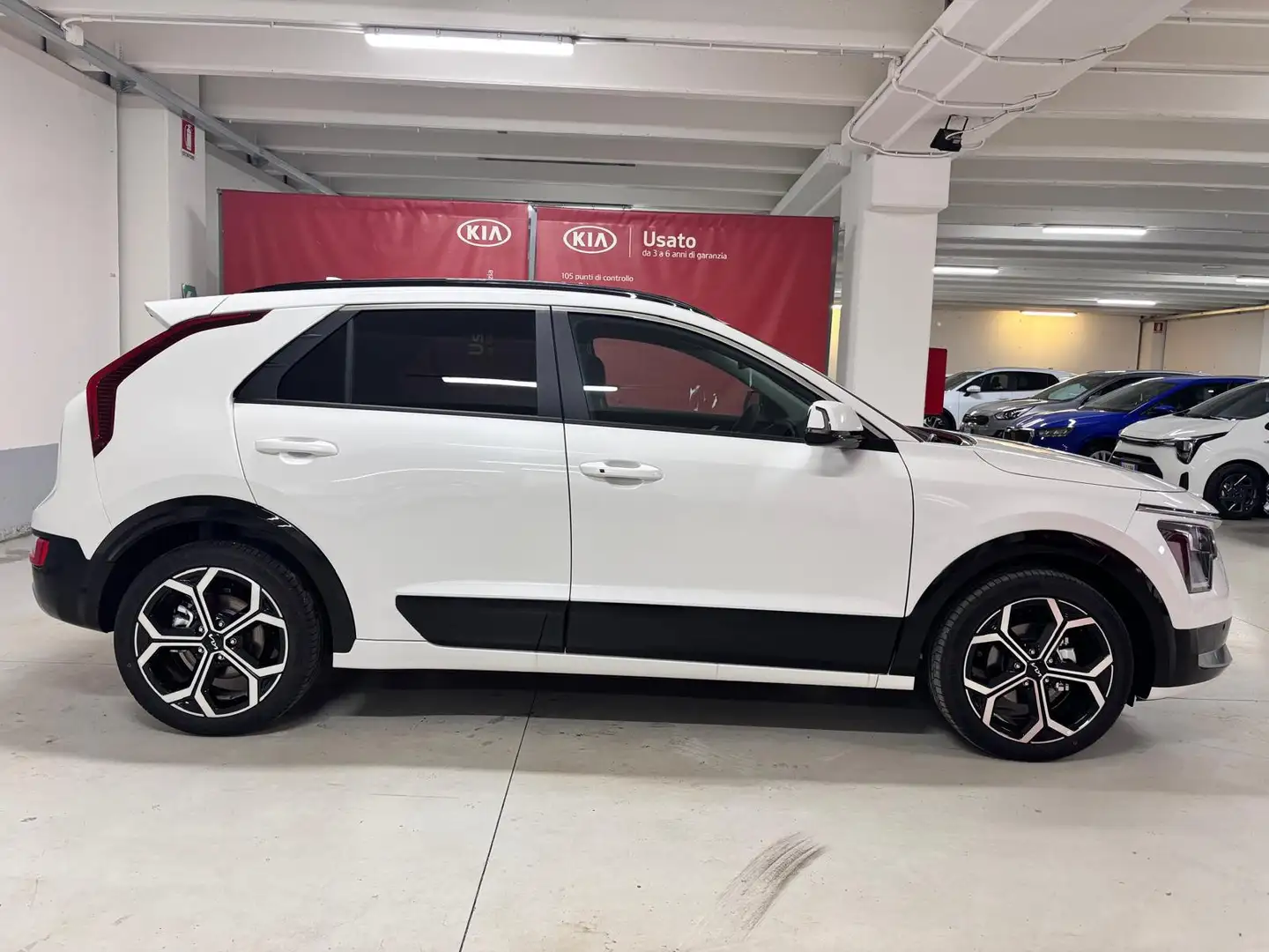 Kia Niro 1.6 GDi Plug-in Hybrid Style Bianco - 2
