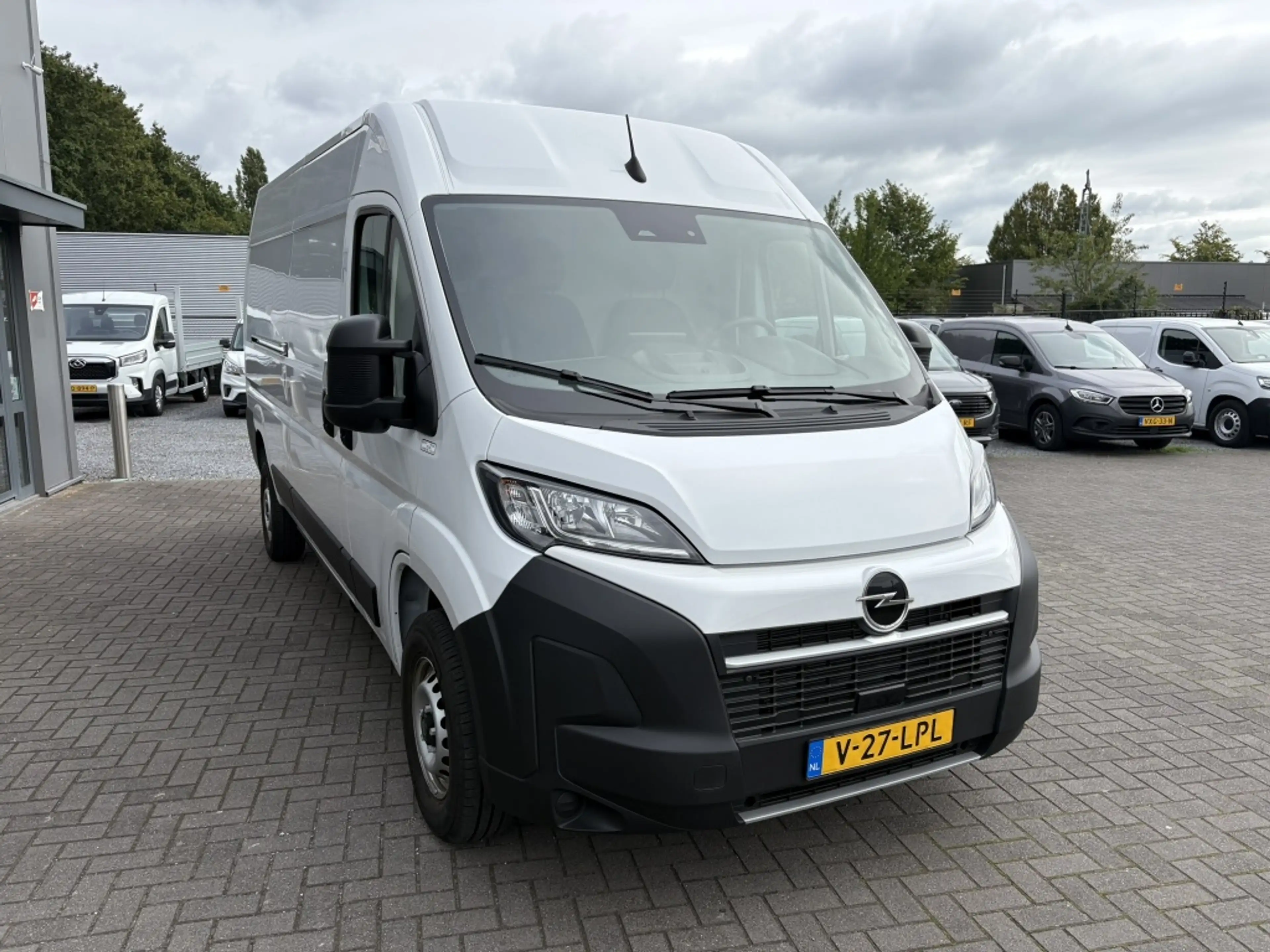 Opel Movano-e Electric 3.5t L3H2 Zwaar 110 kWh | ECC | Navigatie — photo 4