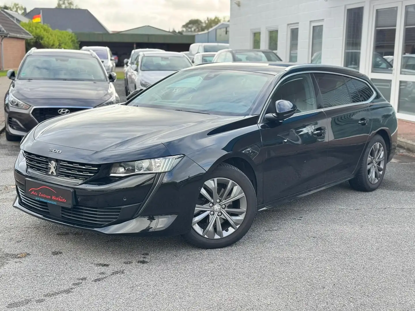 Peugeot 508 Allure 1.6 Autom. Kamera Navi SHZ AppConnect Nero - 2