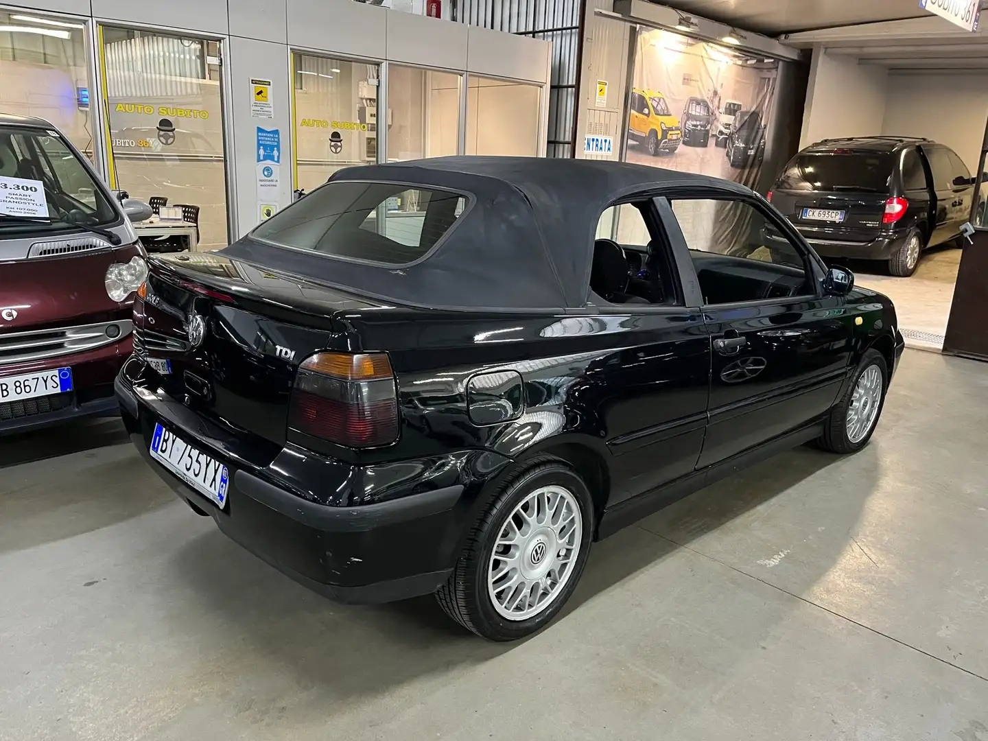 Volkswagen Golf Cabriolet (Cabrio) 1.9 tdi aria condizionata!!!! Negru - 2