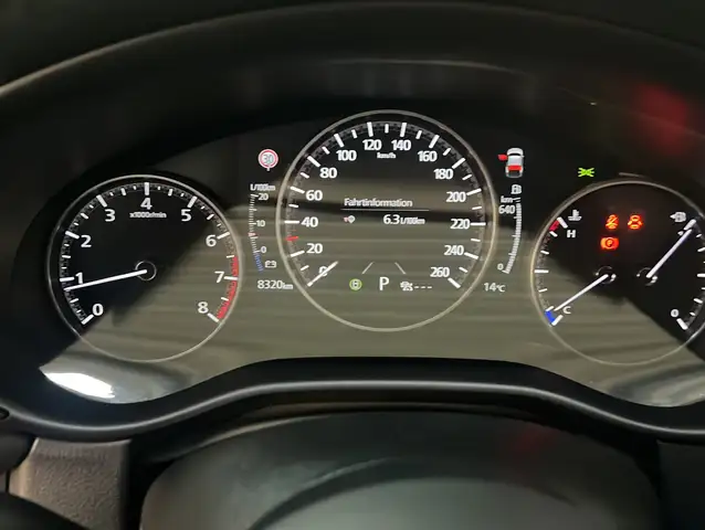Mazda CX-30 view 10