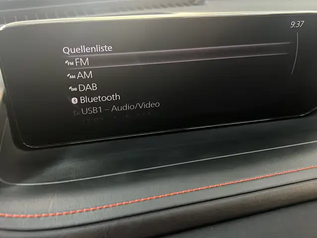 Mazda CX-30 view 13