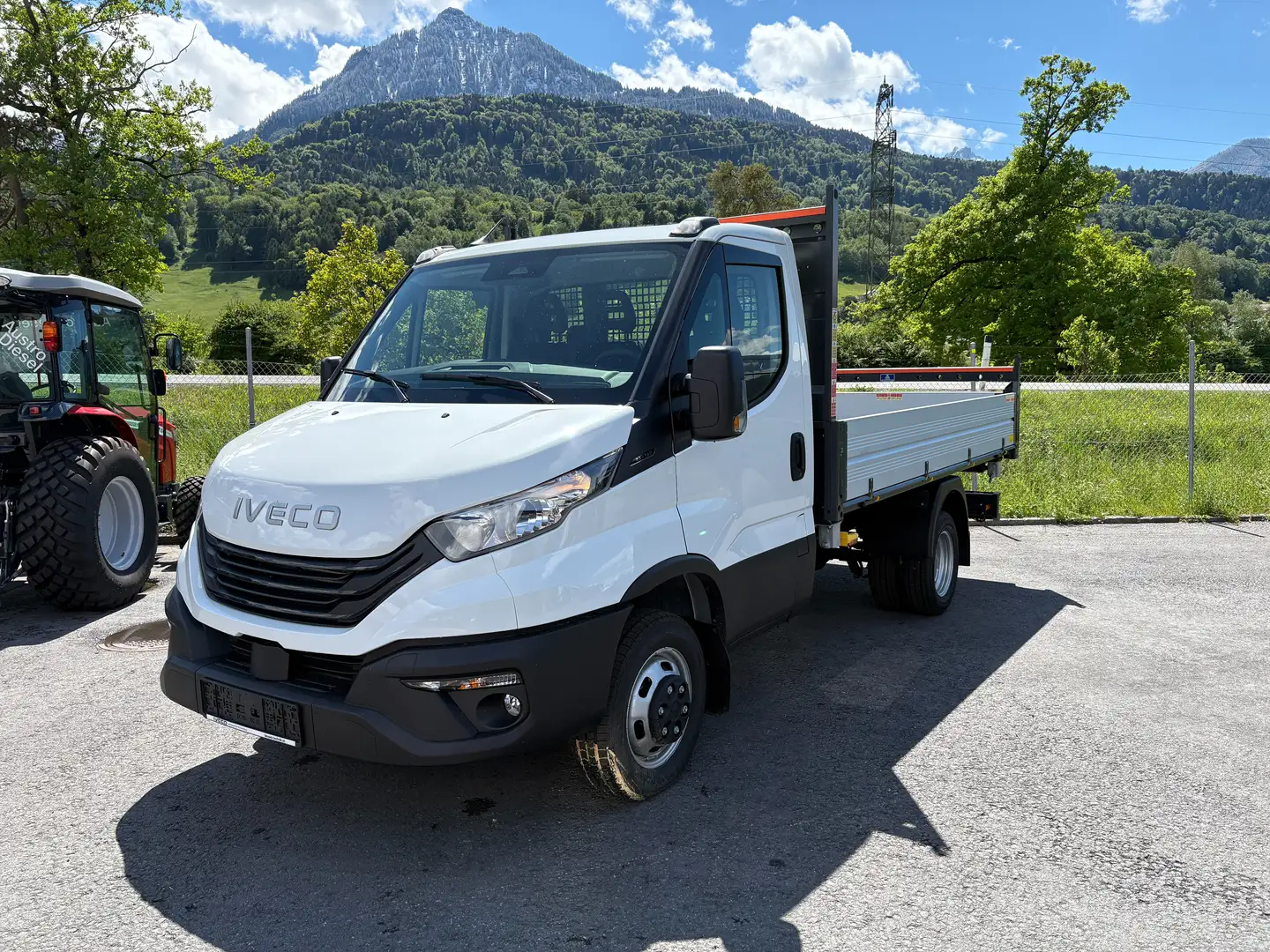 Iveco Daily 35C14H 3-Seiten-Kipper Weiß - 1