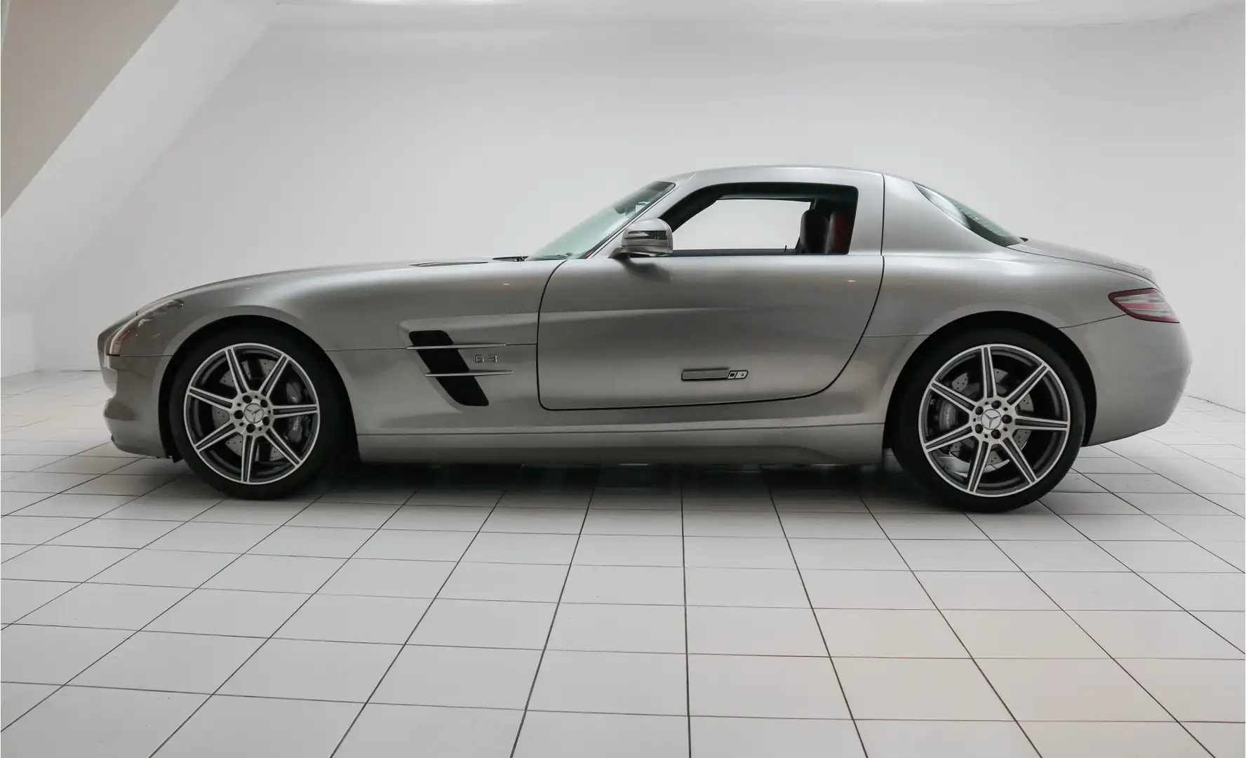 Mercedes-Benz SLS Coupé 6.3 AMG Alubeam - NEW - 1 owner - German Del Argent - 2