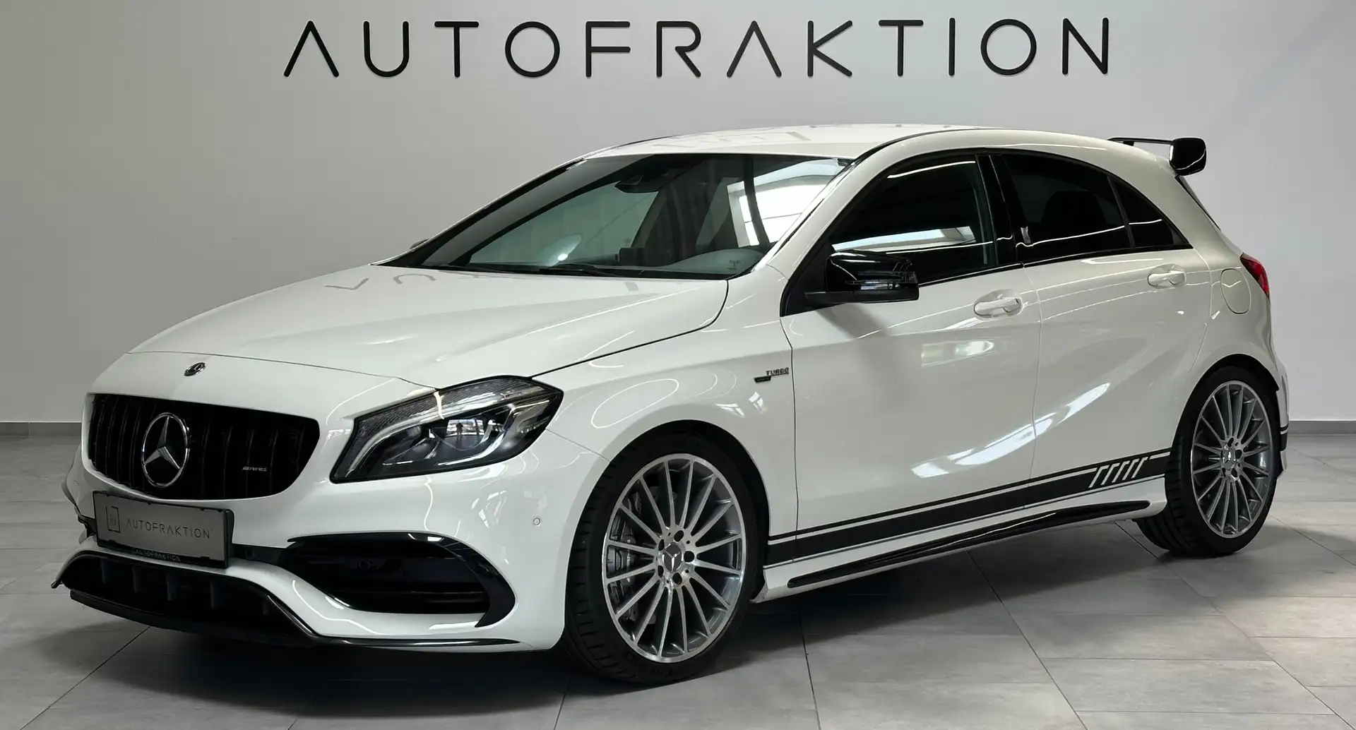 Mercedes-Benz A 45 AMG A 45 AMG 4Matic (176.052) Weiß - 1