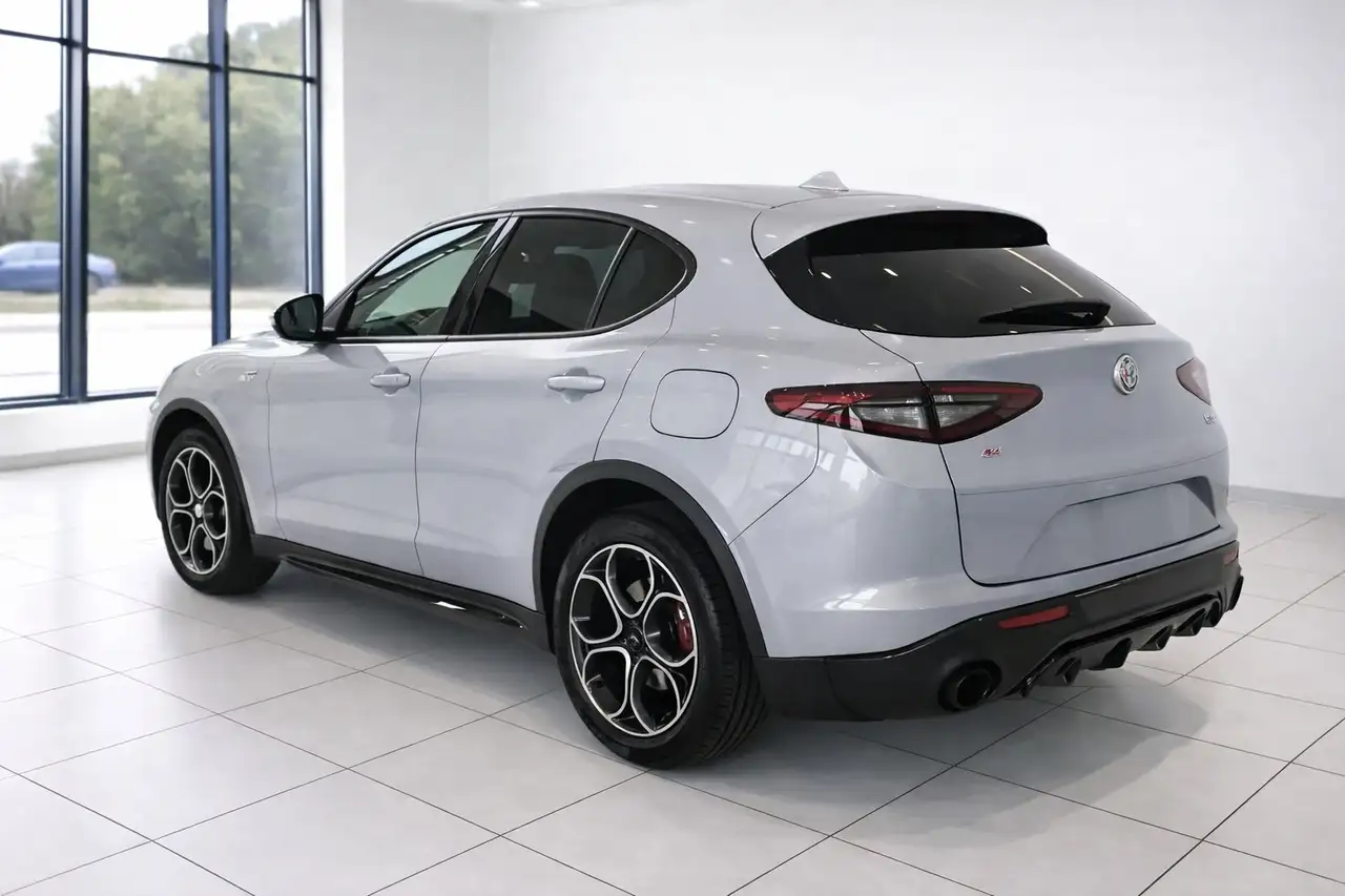 Alfa Romeo Stelvio 2024