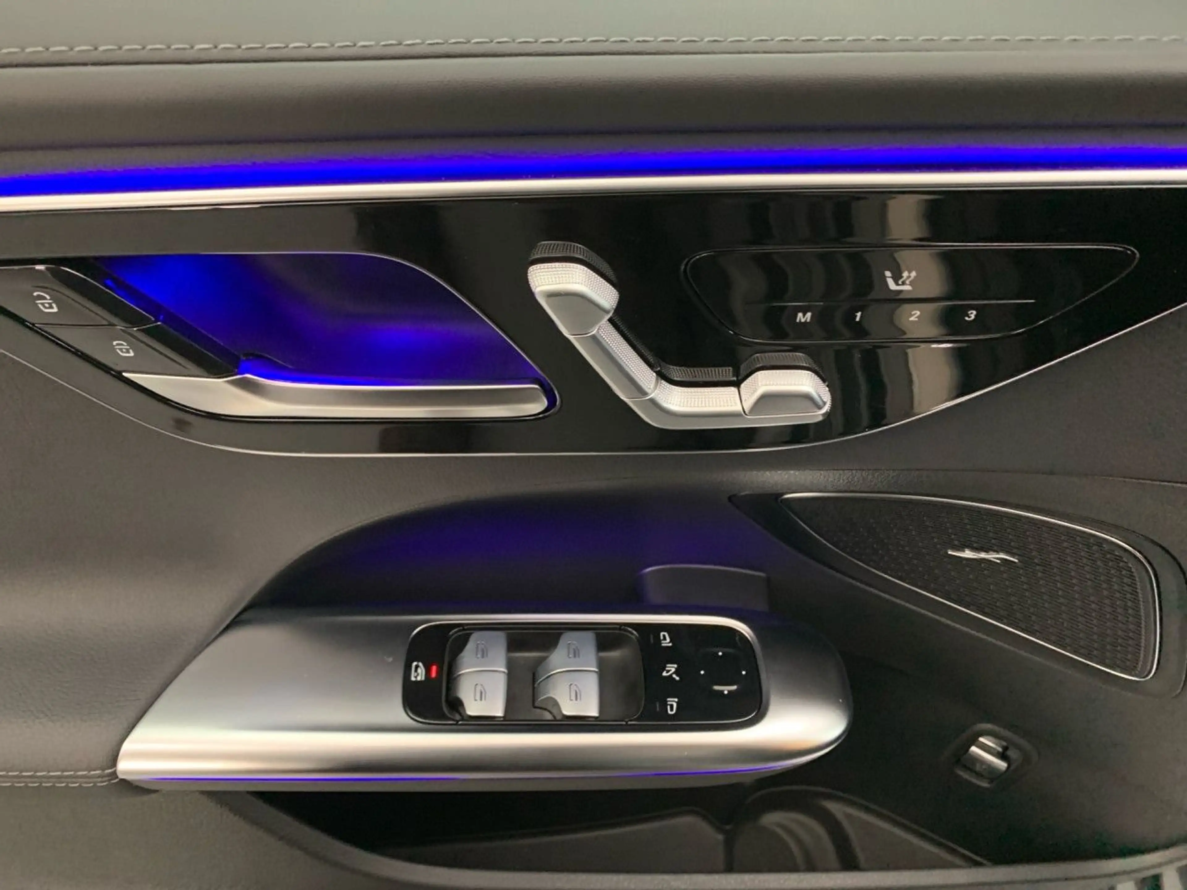 Mercedes-Benz C 220 d Edition AMG-Line Fahrass 360° Spurhalt-Ass — photo 15