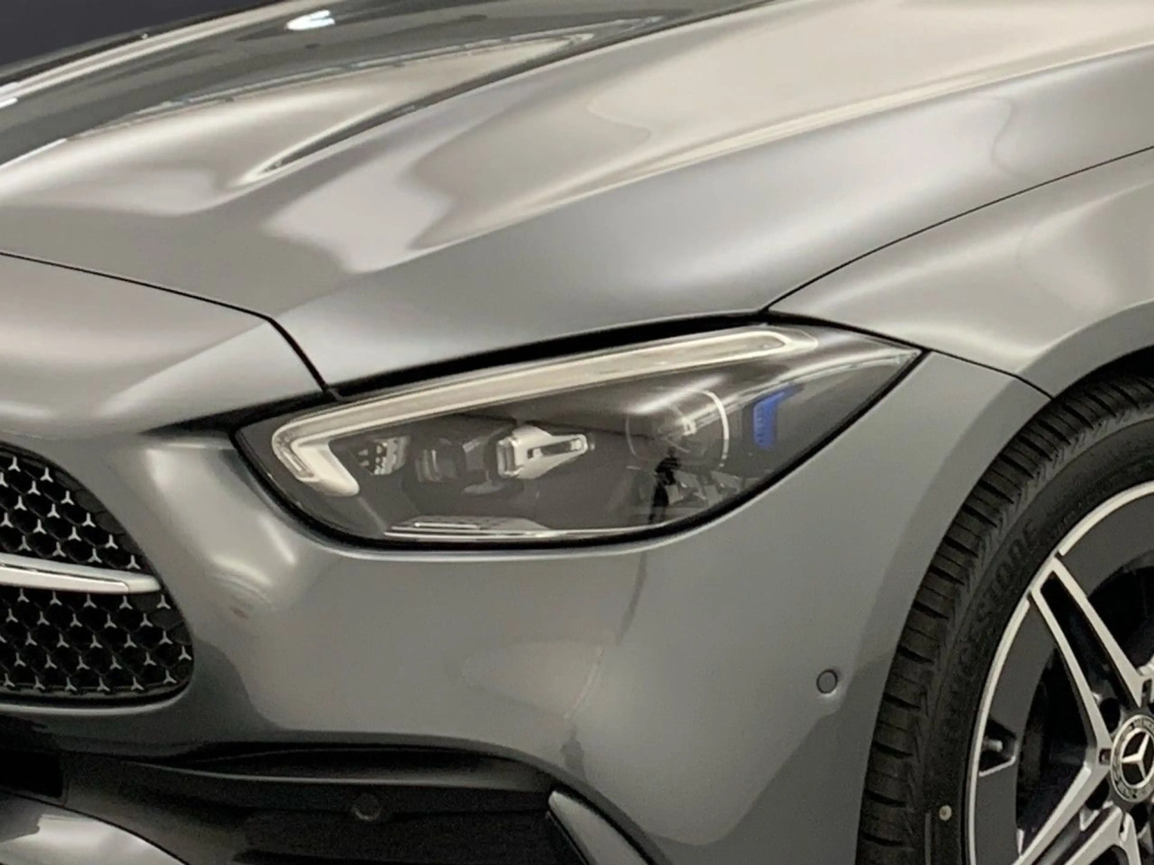 Mercedes-Benz C 220 d Edition AMG-Line Fahrass 360° Spurhalt-Ass — photo 6