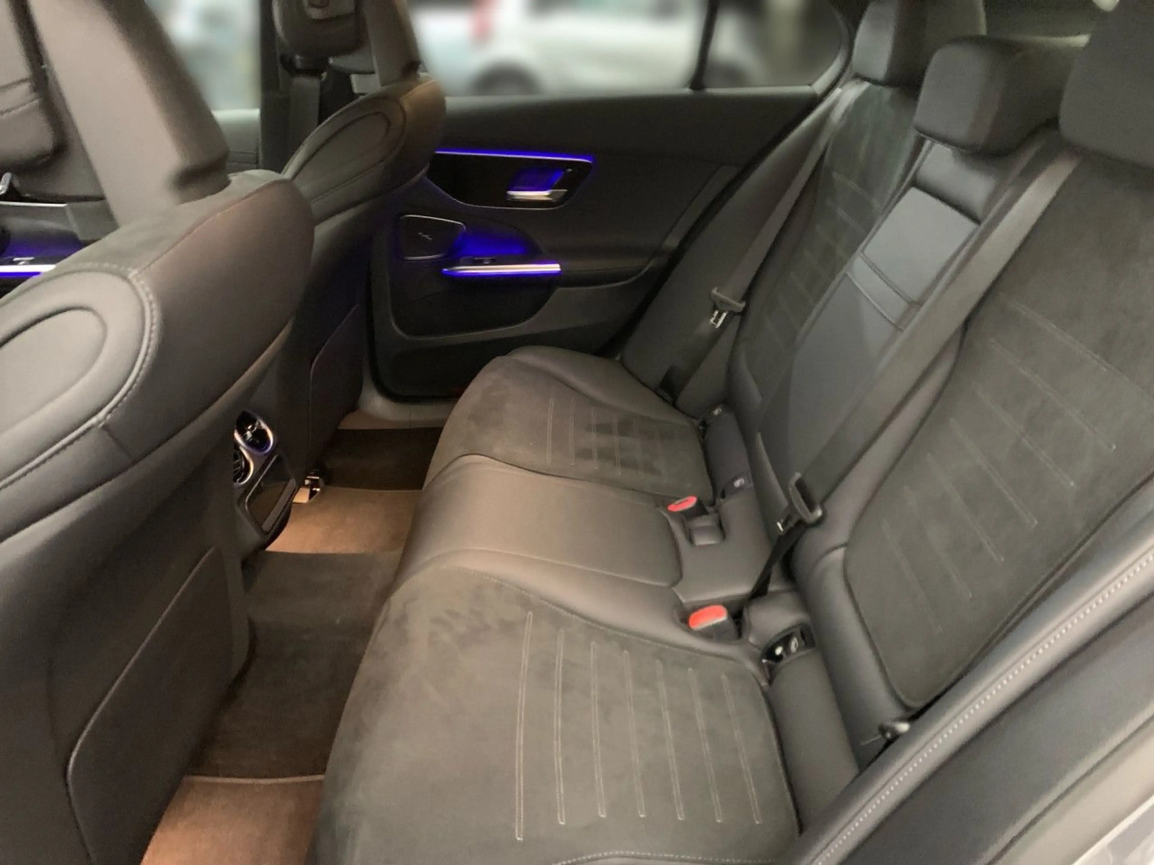 Mercedes-Benz C 220 d Edition AMG-Line Fahrass 360° Spurhalt-Ass — photo 12