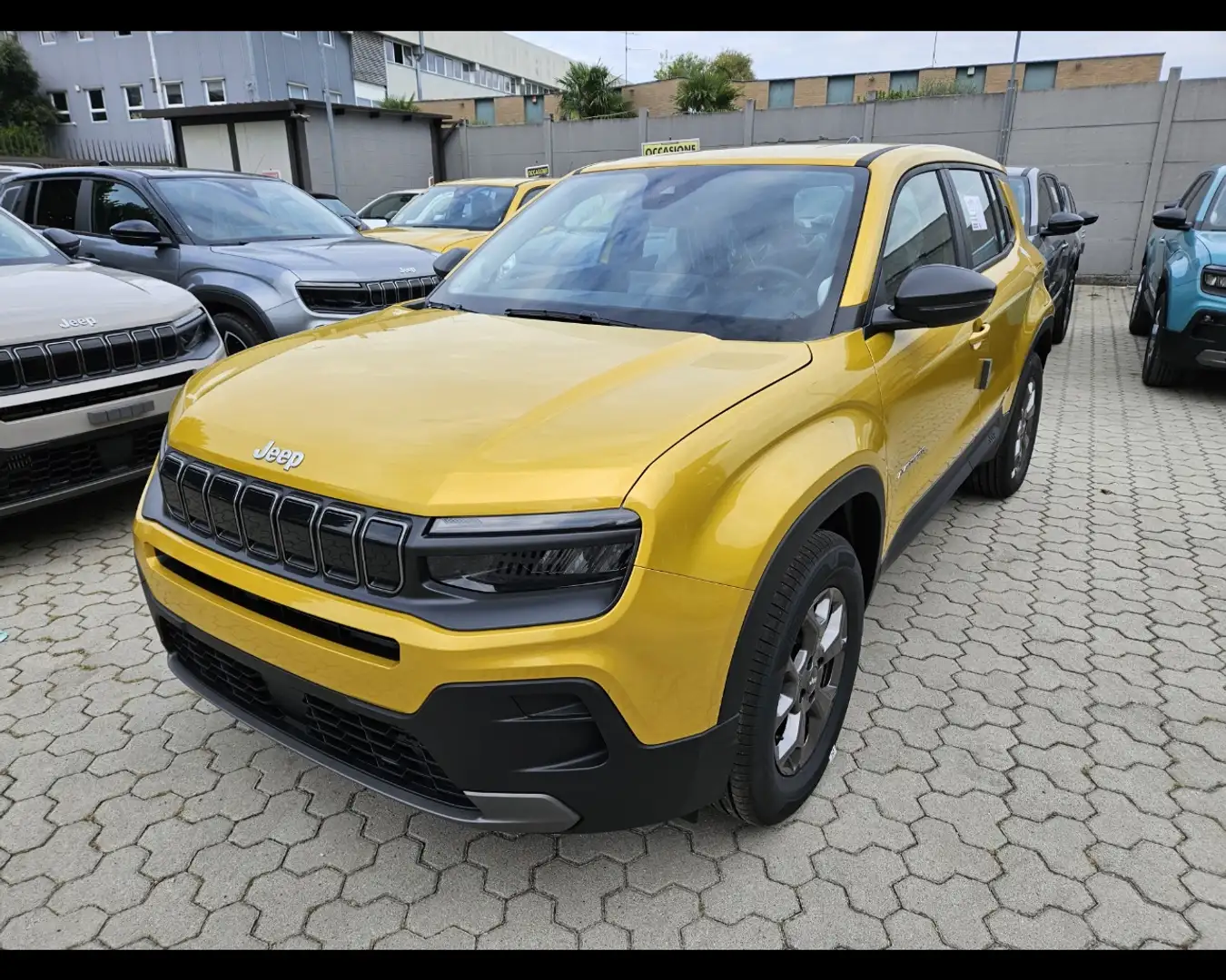 Jeep Avenger 1.2 Turbo Longitude - 1