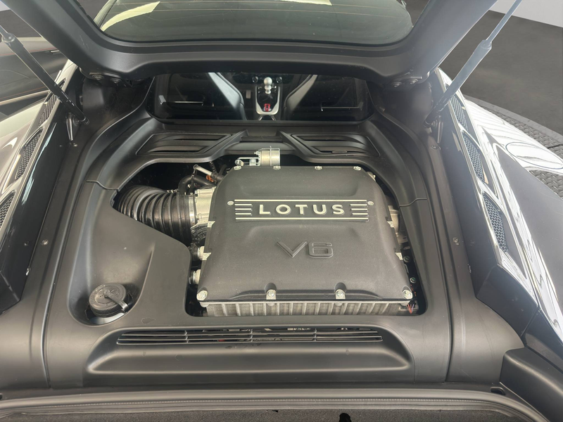 Lotus Emira Emira V6 SE — photo 13