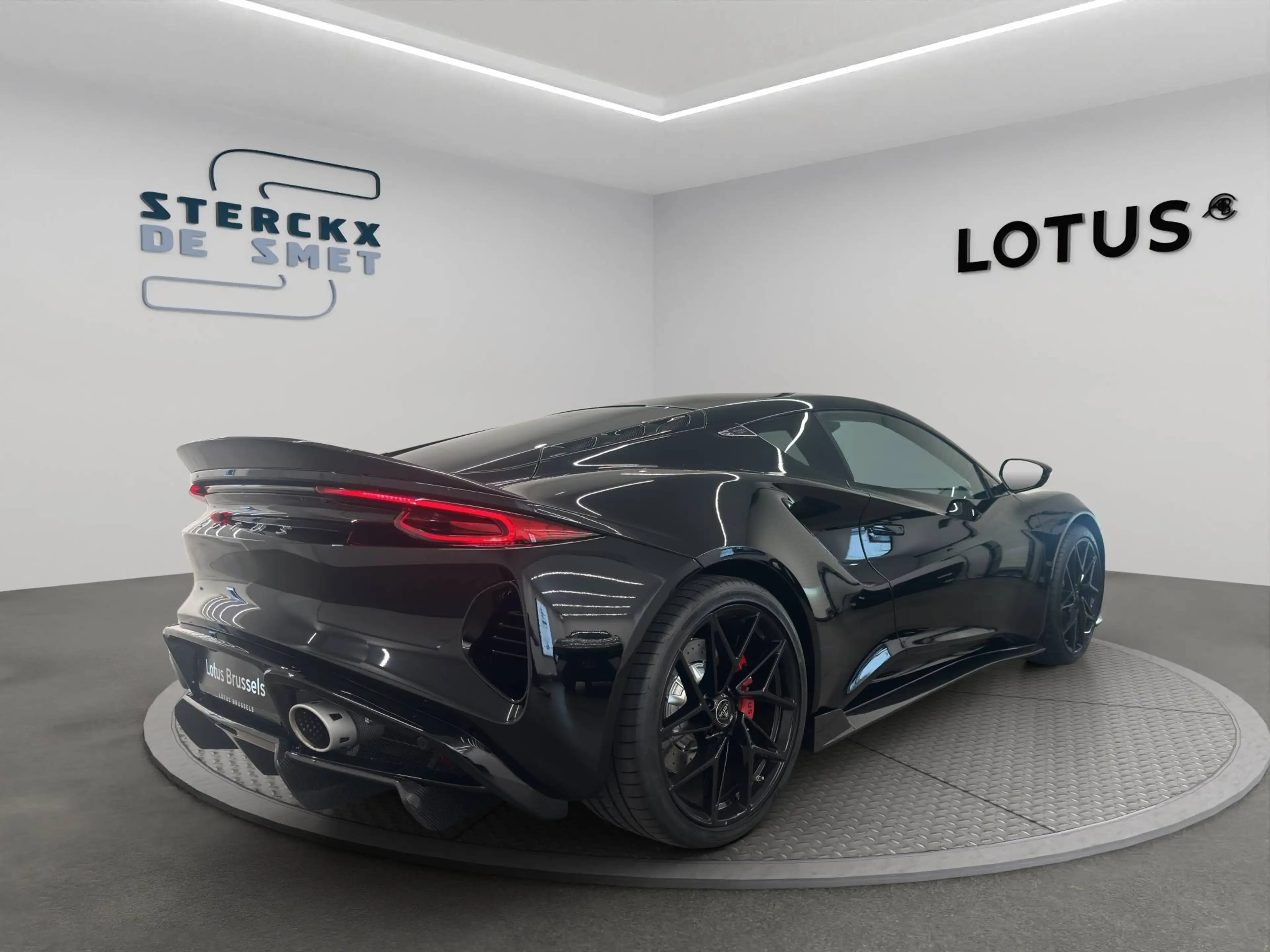 Lotus Emira Emira V6 SE — photo 5