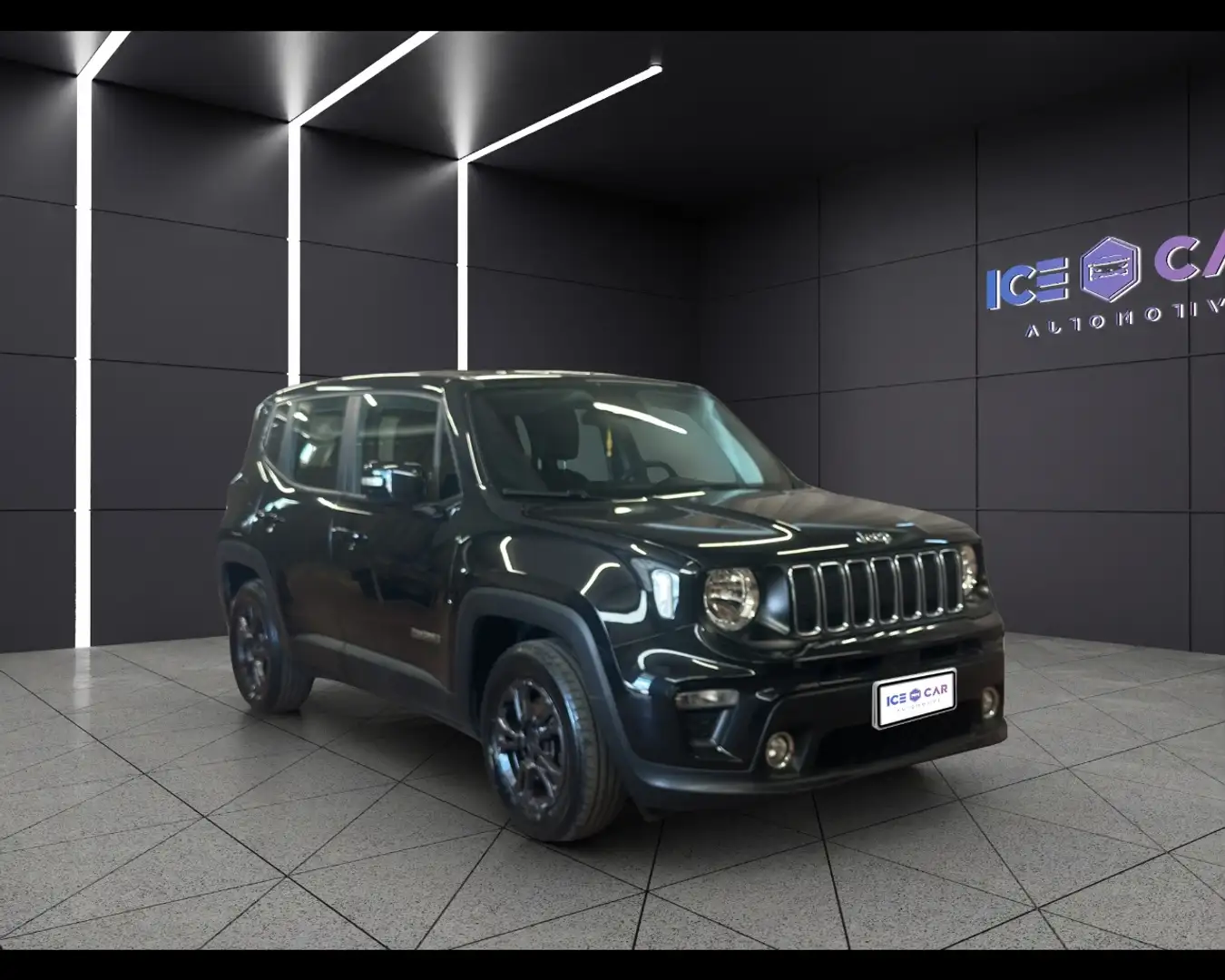Jeep Renegade - Renegade 1.3 T4 DDCT Limited Zwart - 2