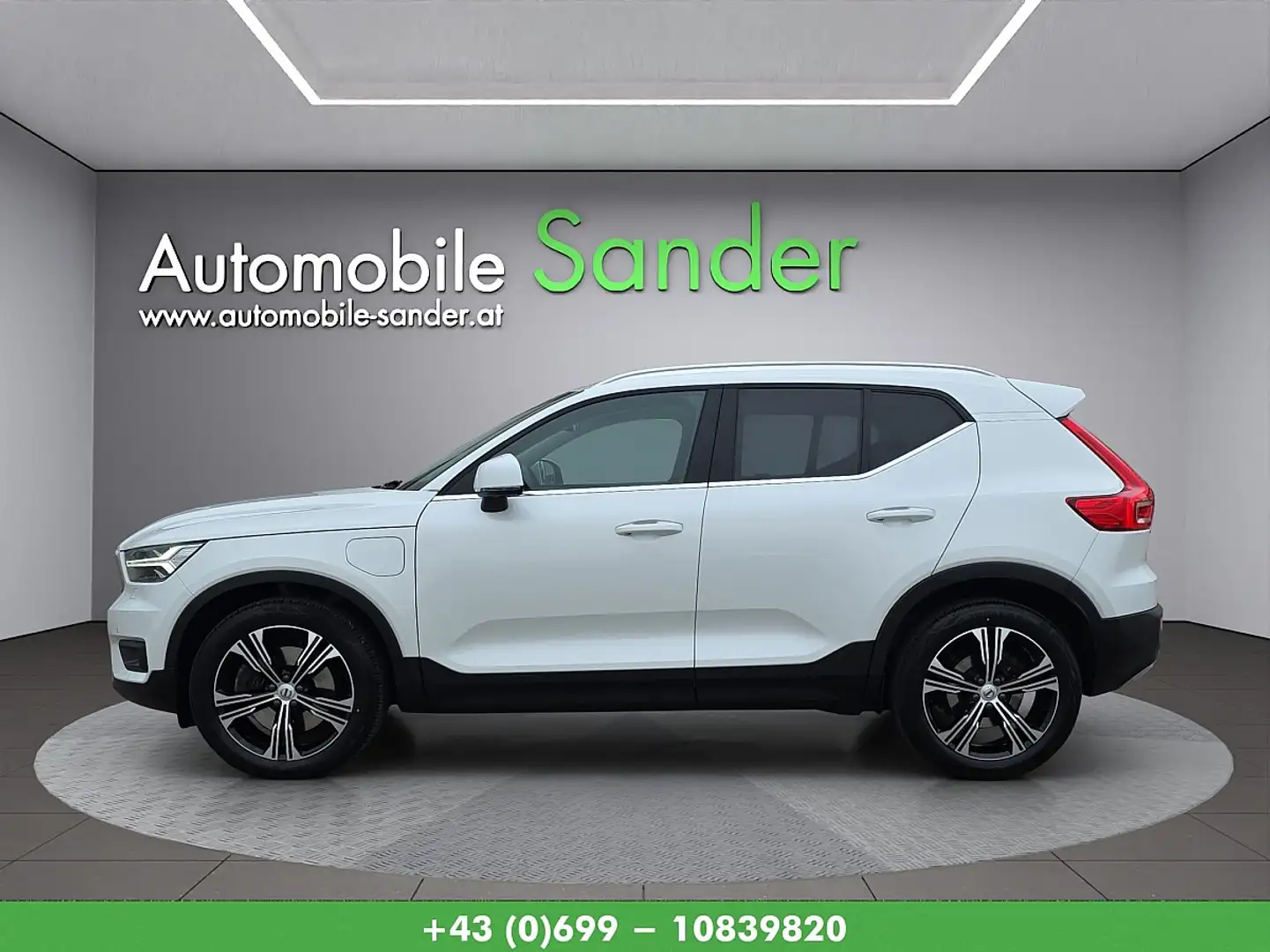 Volvo XC40 T5 Recharge PHEVInscription Weiß - 2