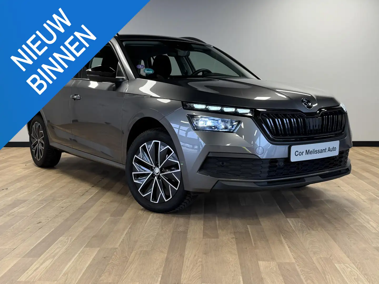 Skoda Kamiq 1.0 TSI Active CAMERA | CRUISE | KEYLESS | CARPLAY Grijs - 1