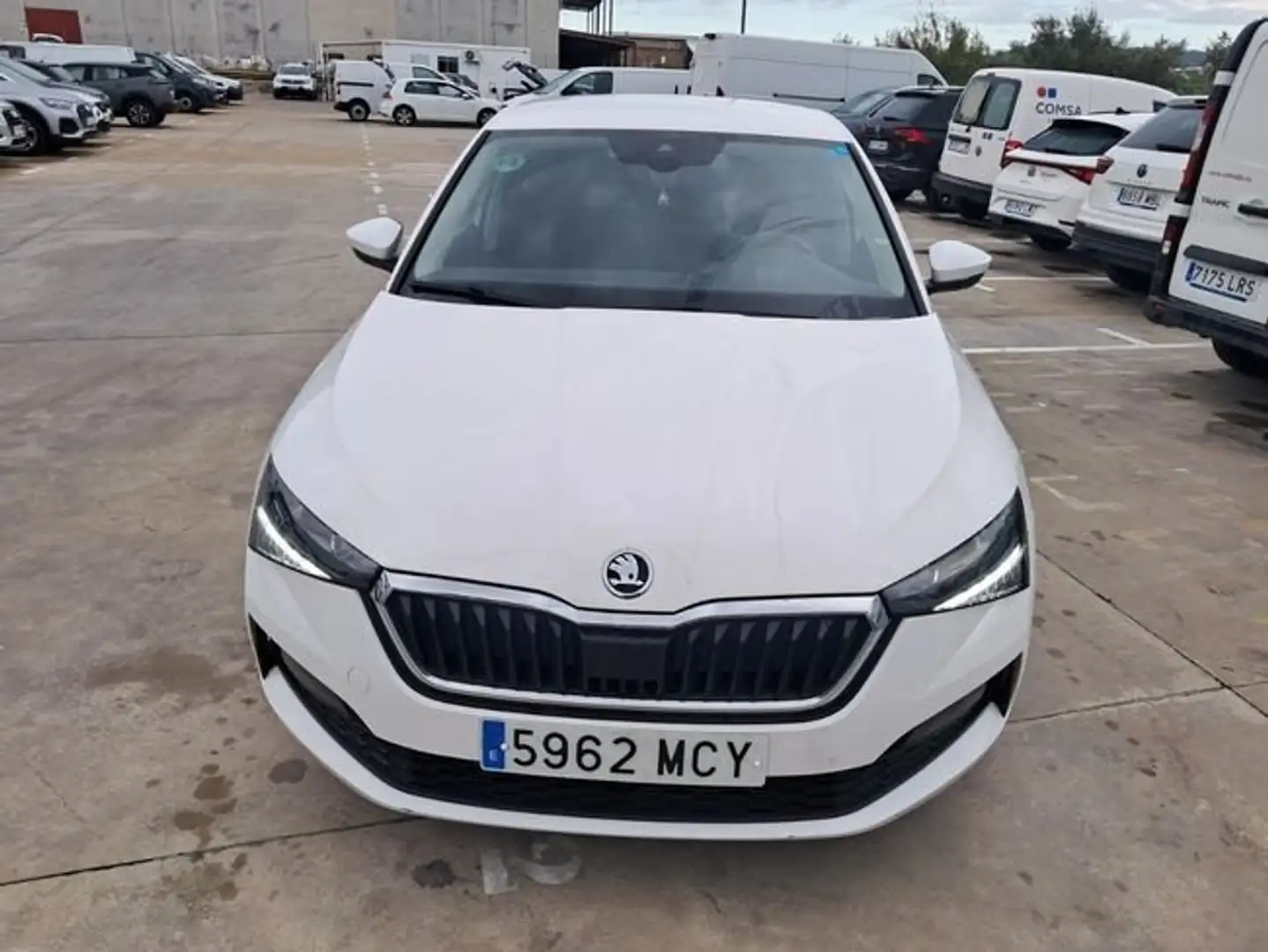 Skoda Scala 1.0 TSI Ambition 81kW Blanco - 2