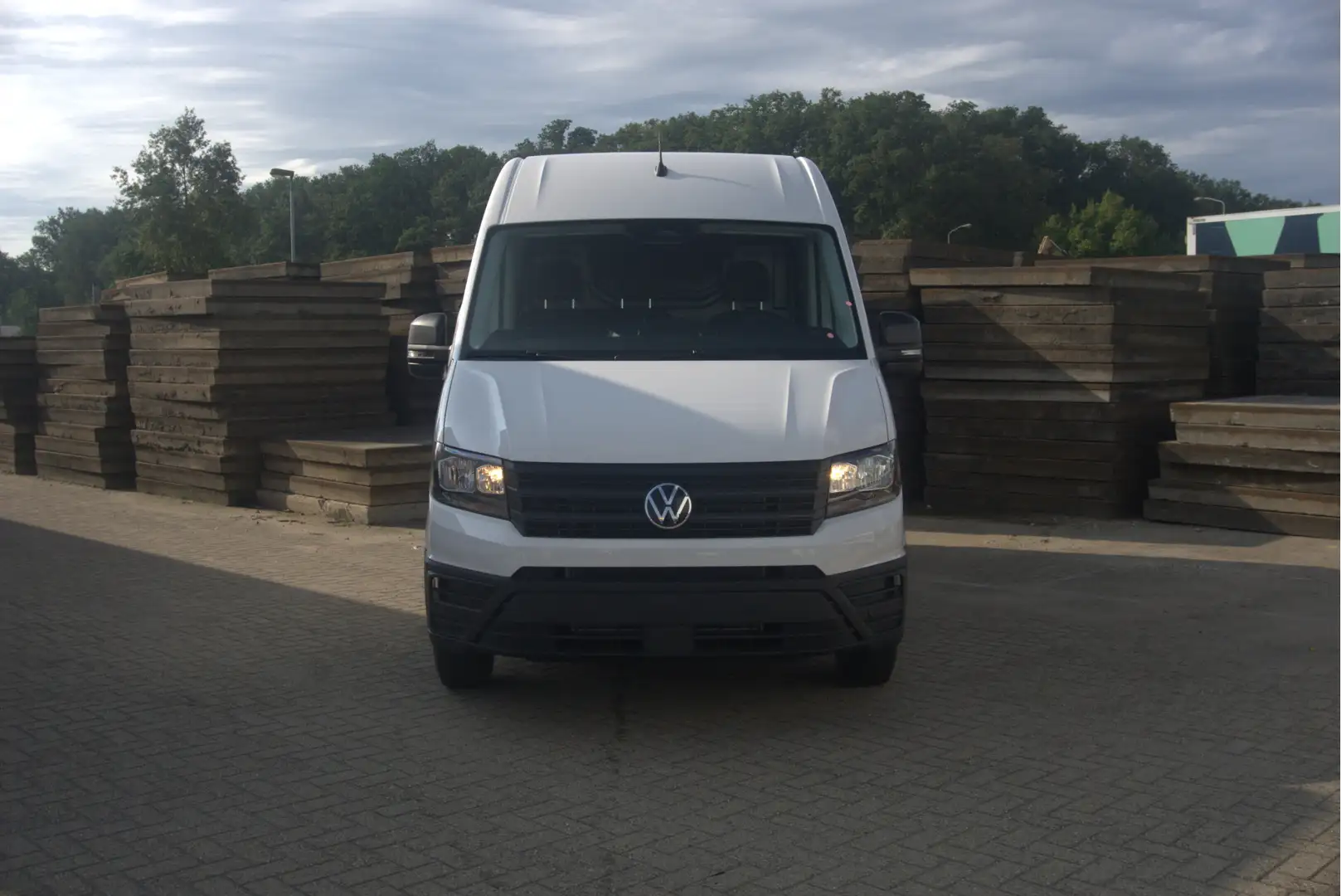 Volkswagen Crafter 35 2.0 TDI 140PK L3H3 Trendline 35 2.0 TDI 140PK L Blanco - 2
