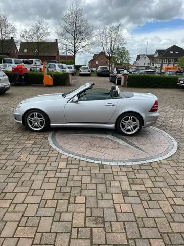 Mercedes-Benz SLK 32 AMG SLK 32 AMG Kompressor Designo Scheckheftggepflegt.