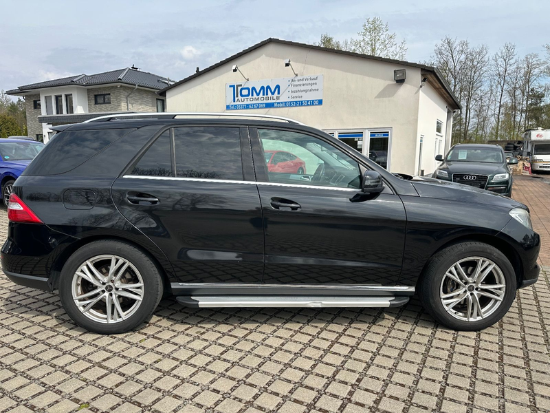 Mercedes-Benz ML 350 CDI BlueTec — photo 15
