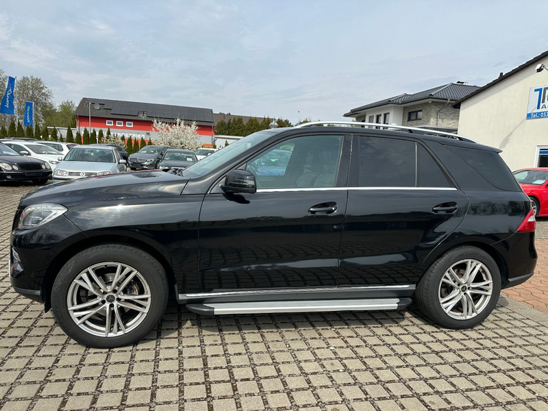 Mercedes-Benz ML 350 CDI BlueTec — photo 14