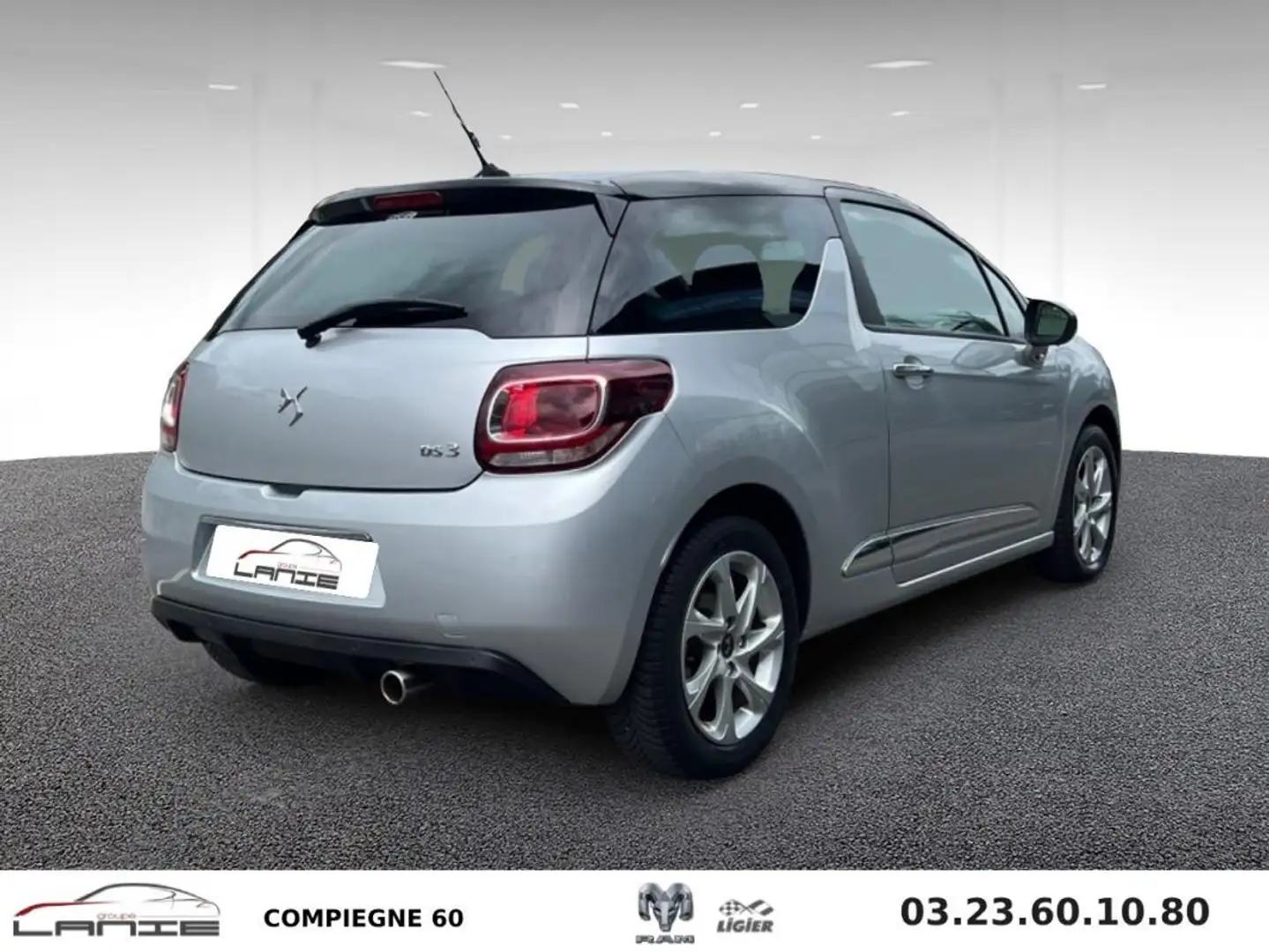 DS Automobiles DS 3 PureTech 110 S&S EAT6 So Chic - 2