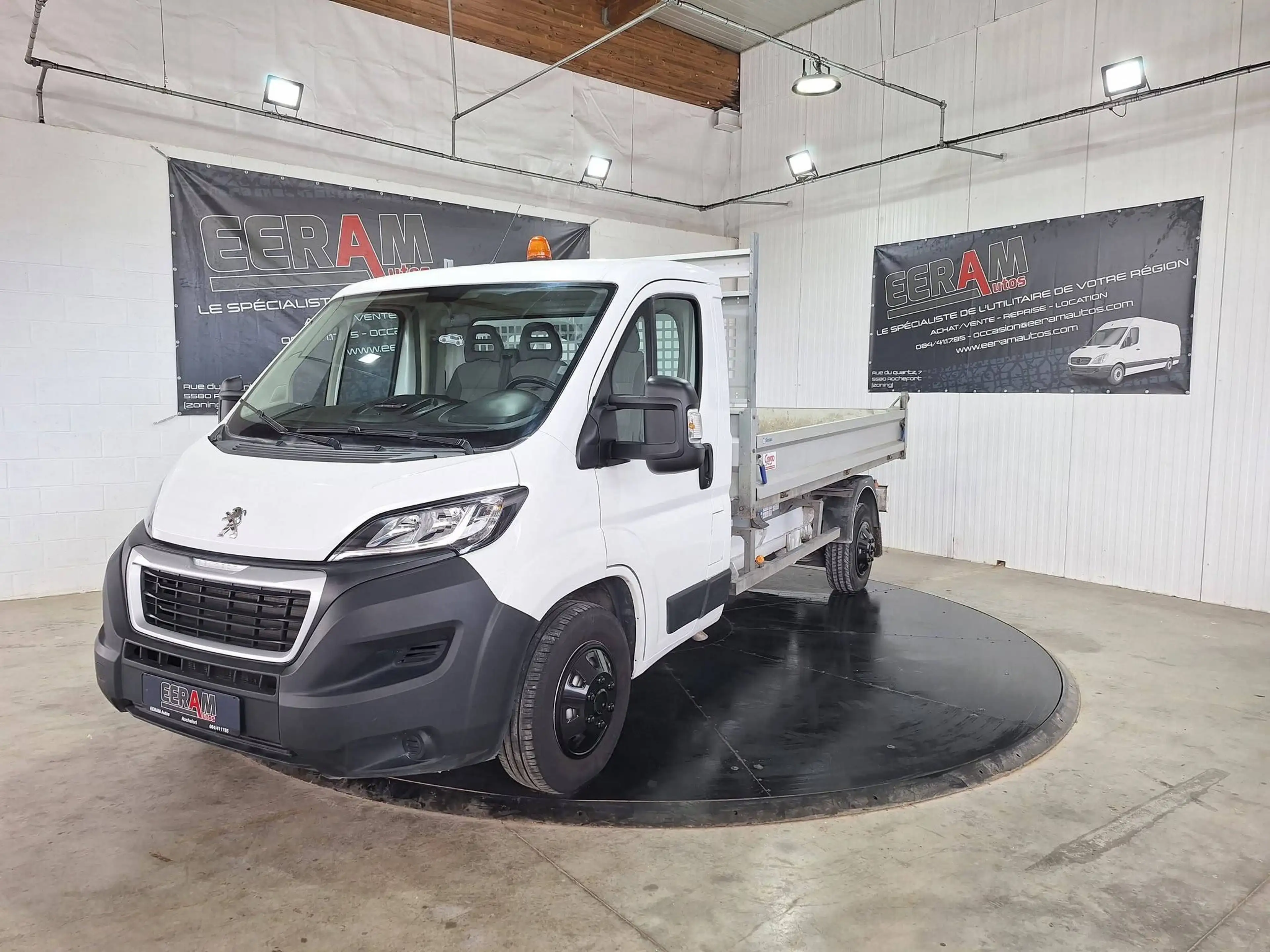 Peugeot Boxer plateau, benne basculante, 12 mois garantie, 1er propriétaire, carnet d'entretien — photo 8