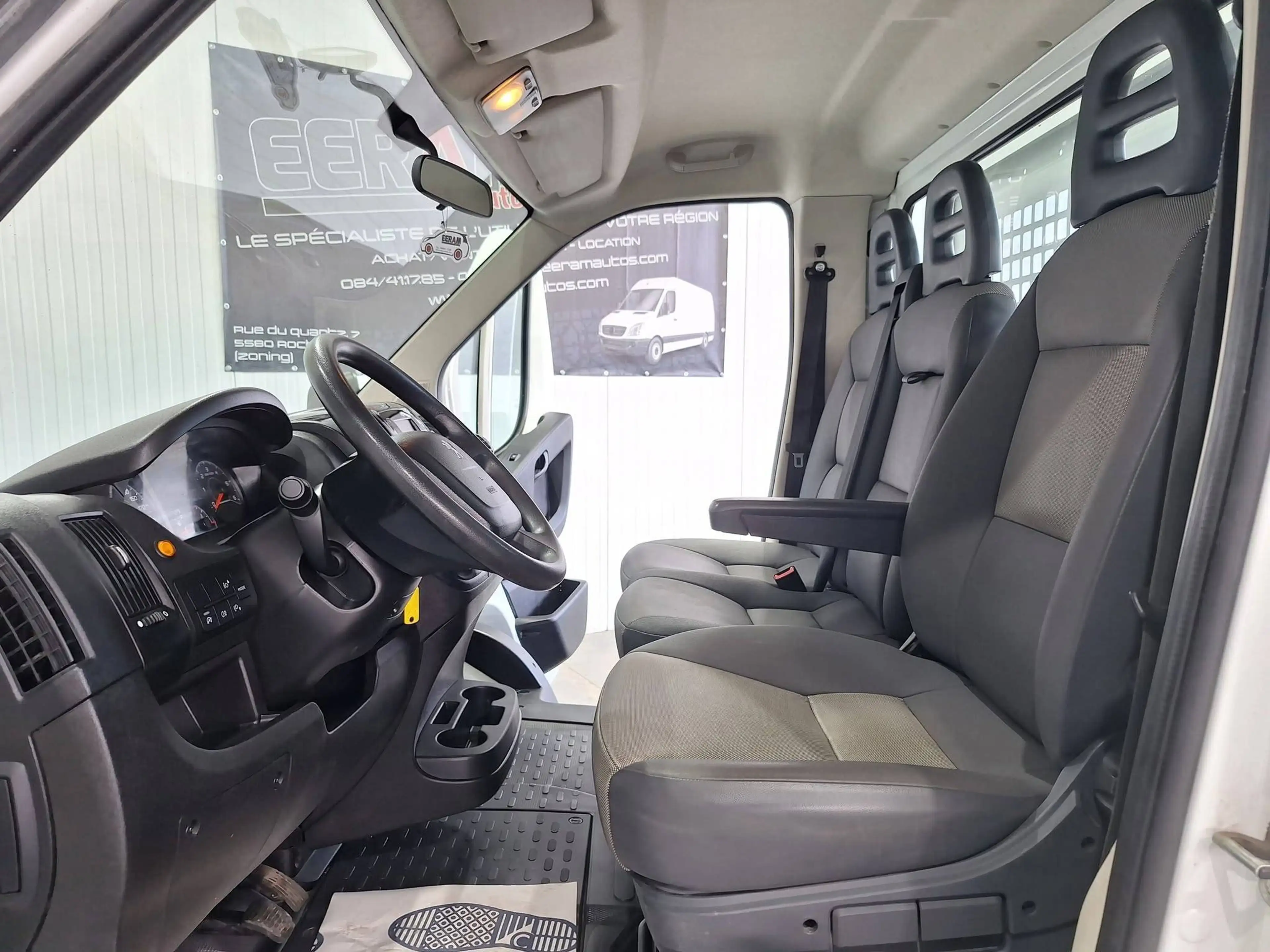 Peugeot Boxer plateau, benne basculante, 12 mois garantie, 1er propriétaire, carnet d'entretien — photo 11