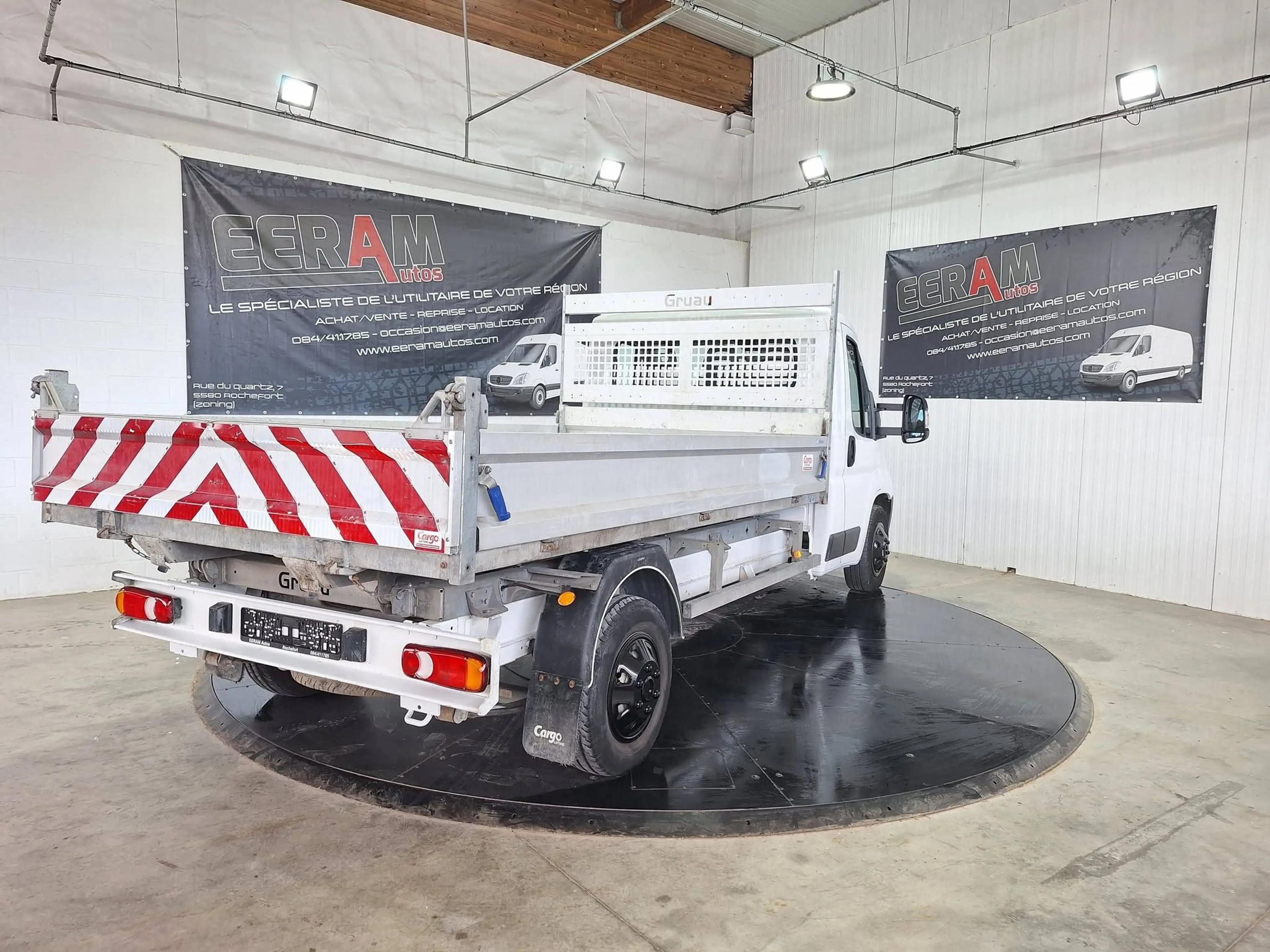 Peugeot Boxer plateau, benne basculante, 12 mois garantie, 1er propriétaire, carnet d'entretien — photo 4